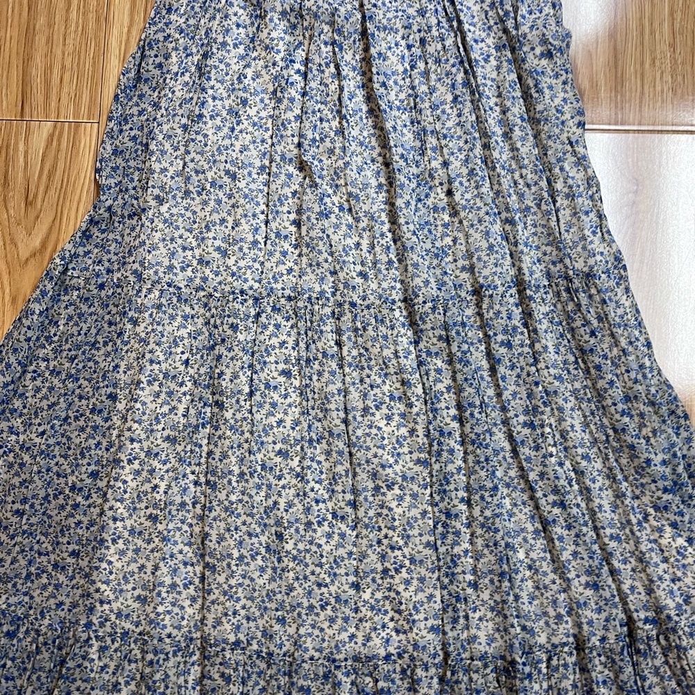 Like New* Sezane Phily Dress | Blue Flowers, 8 - Picture 4 of 14